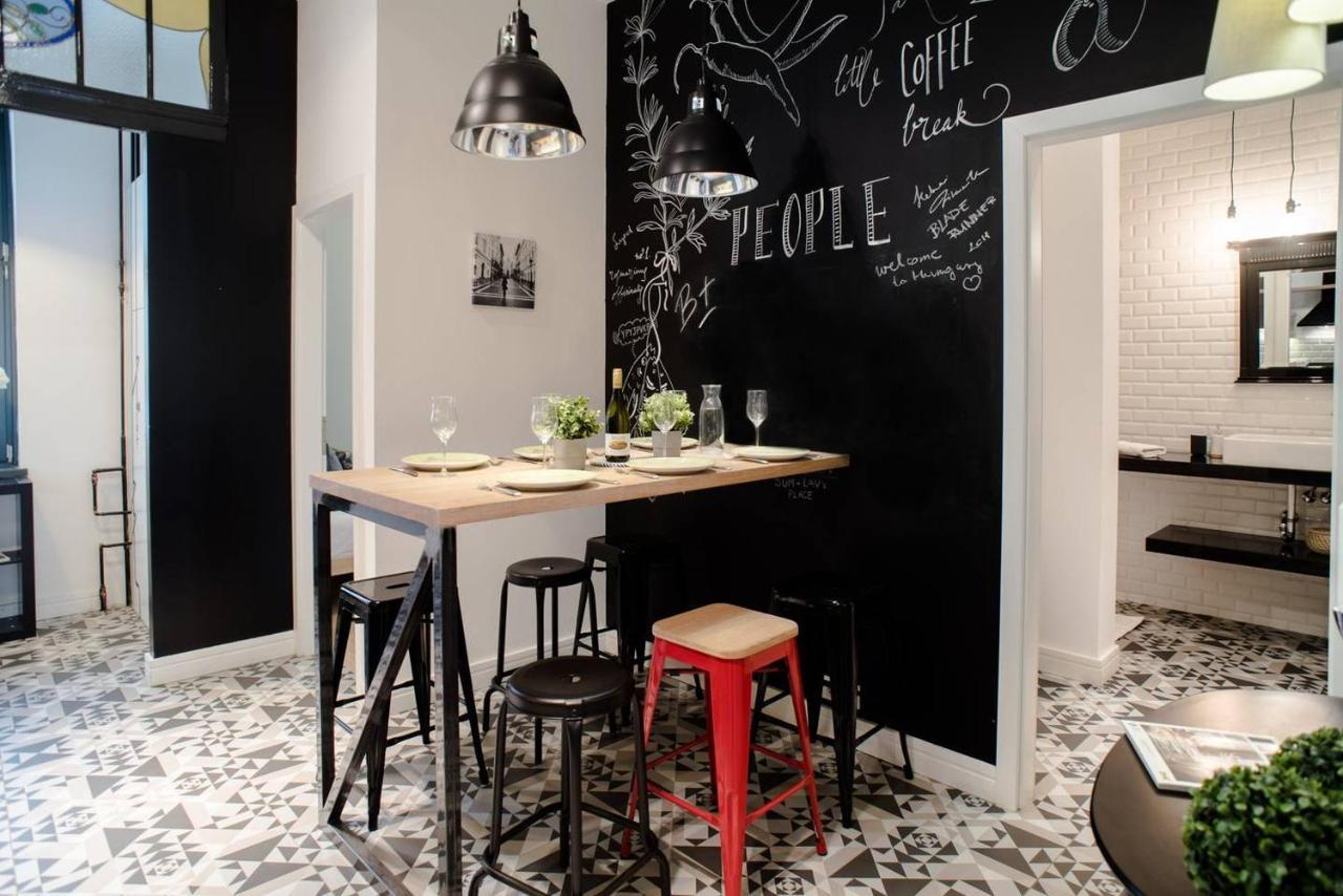 Stunning New Near Basilica Apartman Budapest